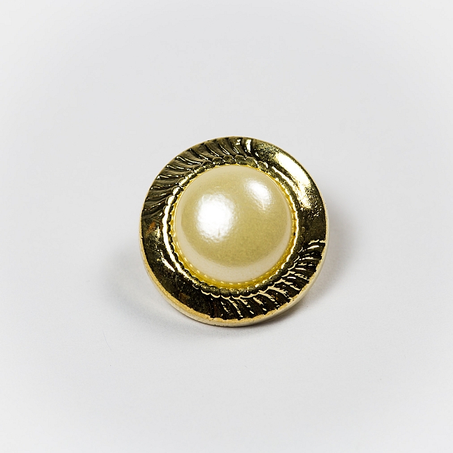 28L Gold Rim Pearl Shank Button, 50pcs
