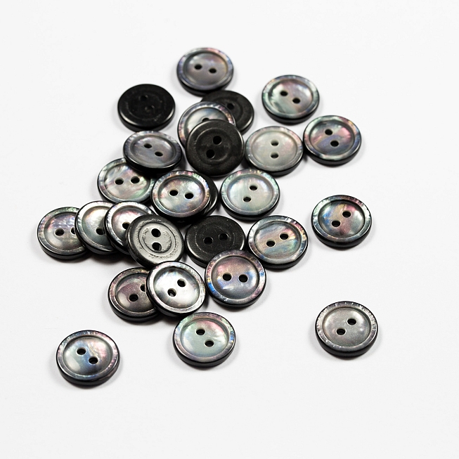24L Grey Pearl Finish Button (thin rim), 50pcs