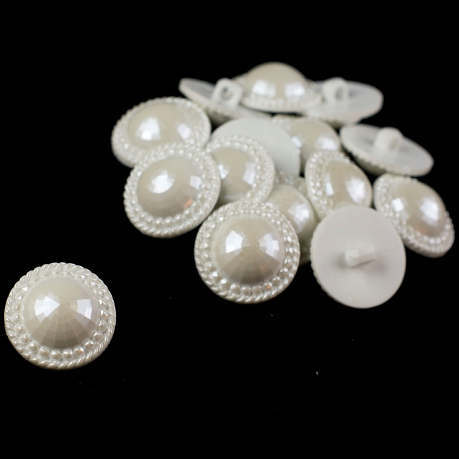 Faceted Pearl Buttons, 25pcs