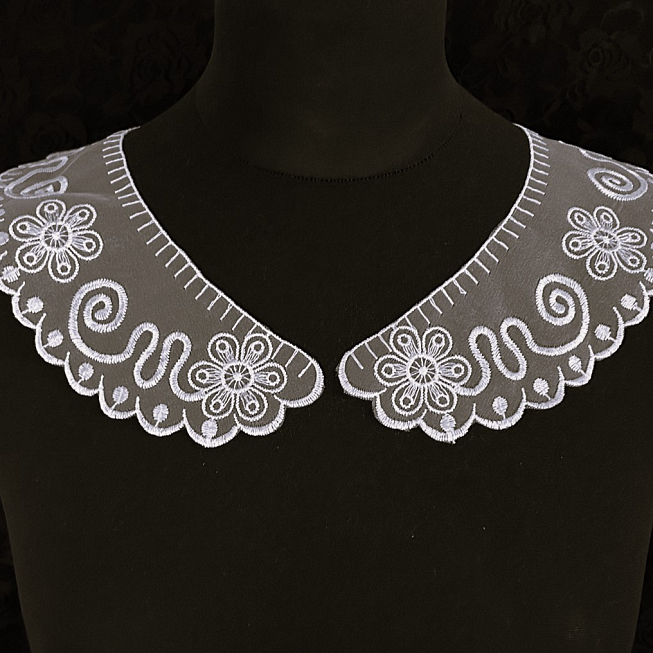 Flower Design Organza Lace Collar