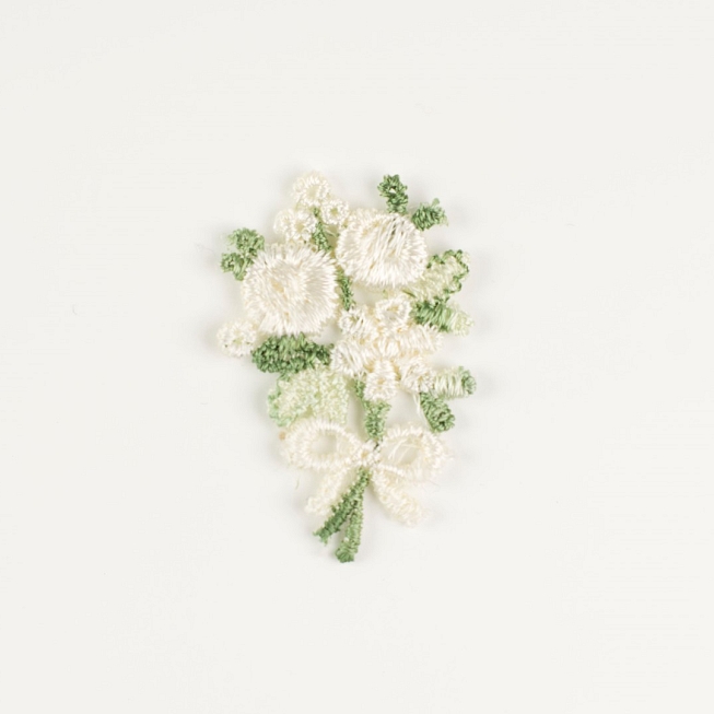 White Bouquet Guipure Applique, 10pcs