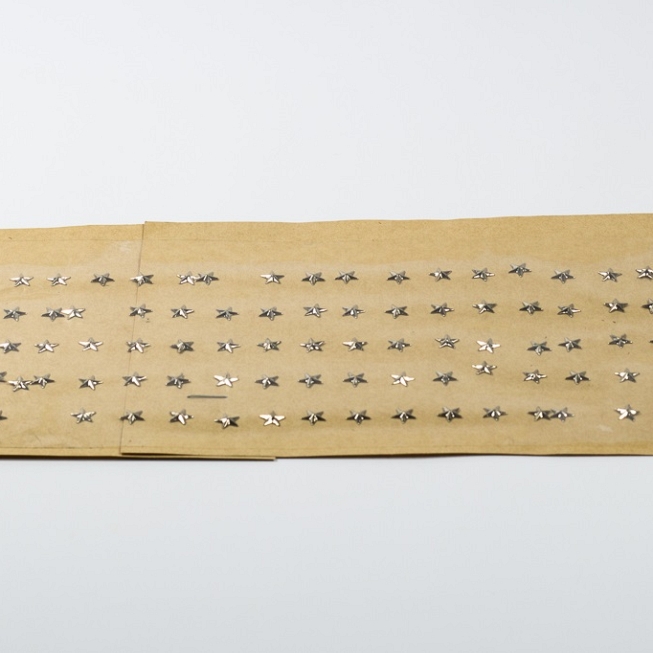 175 x 7mm Silver Star Studs