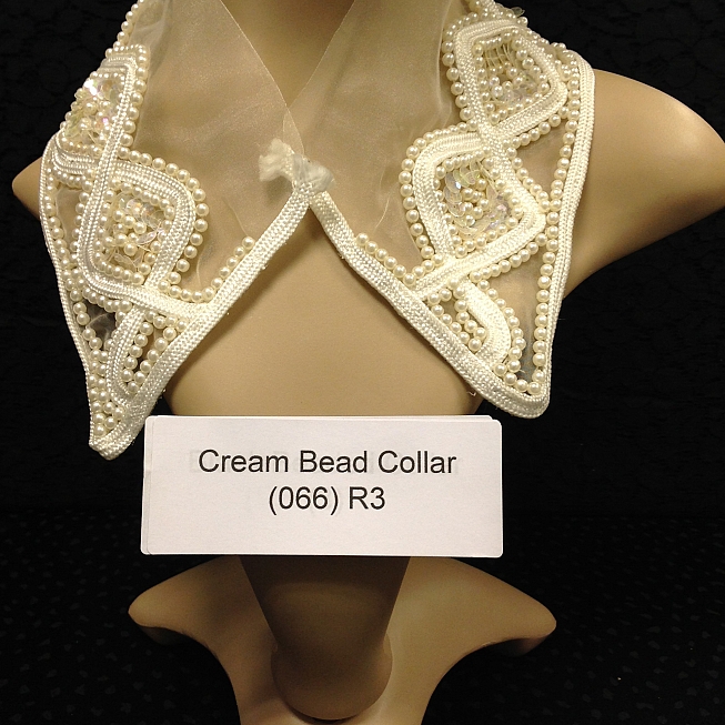 Cream Beaded Lace Collar 066