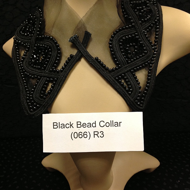 Black Beaded Lace Collar 066