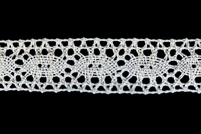 25mm White Crochet Lace, 25m